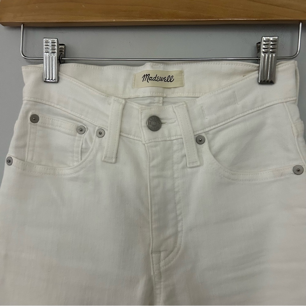 Madewell Cali Demi-Boot Jeans in Pure White - Picture 5 of 7